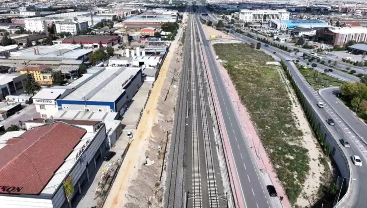 Başkan Altay banliyö hattında çalışmaların yoğun şekilde sürdüğünü açıkladı