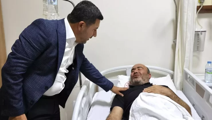 Başkan Arı’dan Hastalara Moral Ziyareti