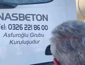 Başkan Öntürk, Beton Dökümü Yapan Mikser Şoförünü Uyardı