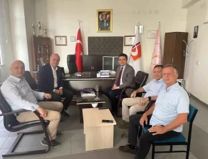 Başkan Torun ve Akdaş’tan Yeni Okul Müdürüne Ziyaret