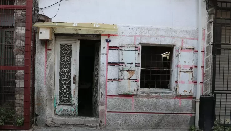 Basmane’nin Bağlama Ustası: Hüseyin Özer