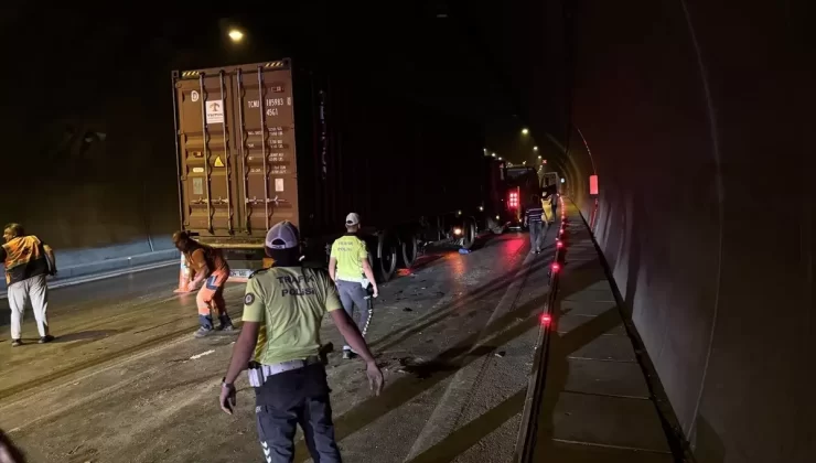 Bayraklı’da Zincirleme Kaza