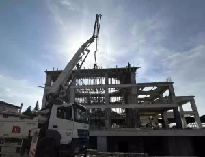 Beyağaç’ta Modern Cami İnşaatı Hızla İlerliyor