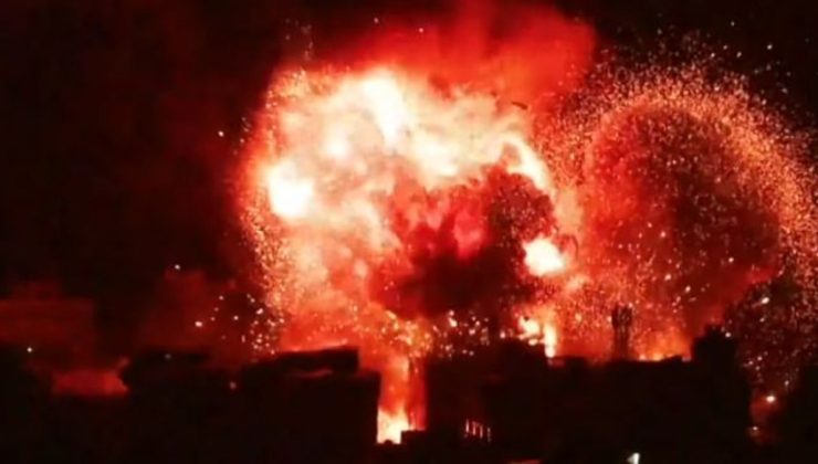 Beyrut’ta peş peşe bombalar patladı!