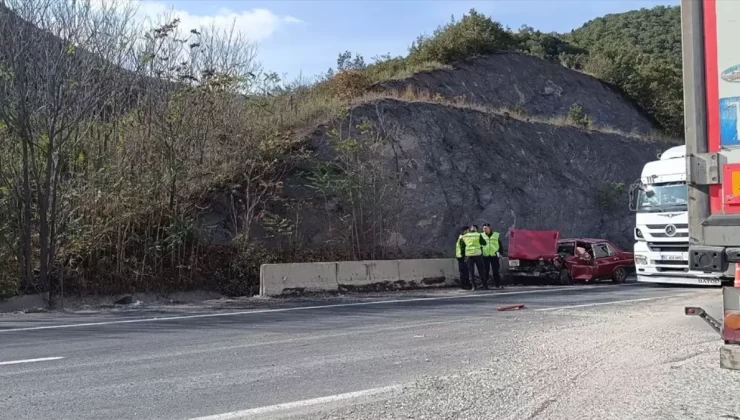 Bilecik’te Trafik Kazası: 2 Yaralı