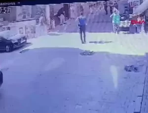 Bipolar hastası polisi satırla tehdit etti