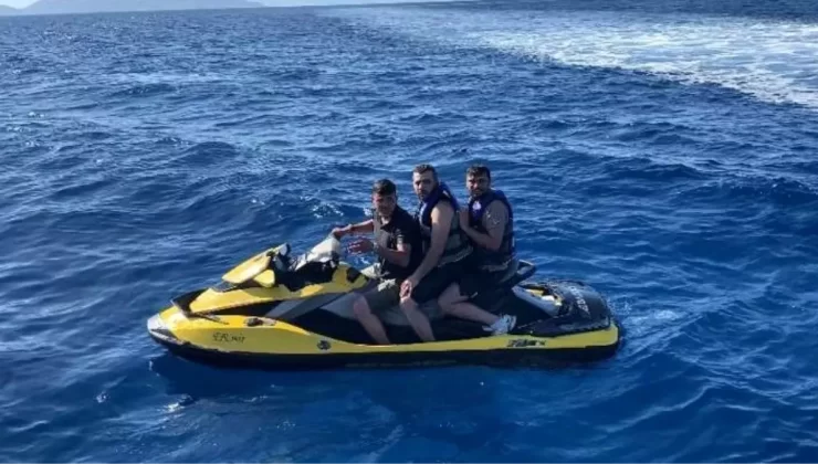 Bodrum’da Göçmenler ve Kaçakçı Yakalandı