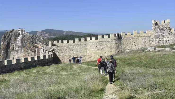Boyabat Kalesi: Doğal ve Tarihi Çekim Merkezine Dönüşüyor