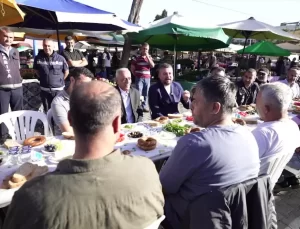 Buca Belediye Başkanı Duman, Pazar Esnafıyla Buluştu