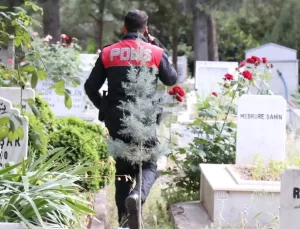 Buca’da Mezar Kazısında Gizemli Kemikler