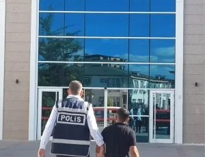 Camiden Sadaka Kutusu Hırsızlığı