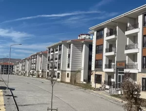 Çerkeş’te TOKİ Konutları Sahiplerine Teslim Ediliyor