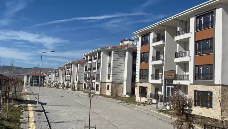 Çerkeş’te TOKİ Konutları Sahiplerine Teslim Ediliyor