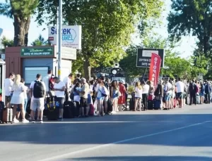 Çeşme-Sakız Feribot Seferleri Durduruldu