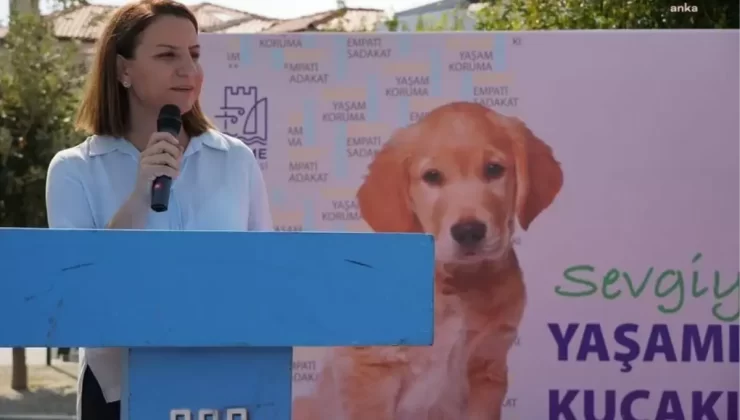 Çeşme’de Dünya Hayvanları Koruma Günü Etkinliği Düzenlendi