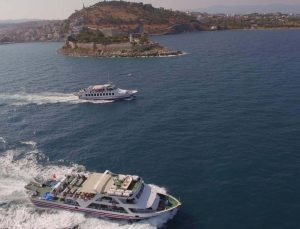 Çeşme’de yoğun ilgi gören ‘kapıda vize’ uygulaması 12- 13 Ekim’de durdurulacak