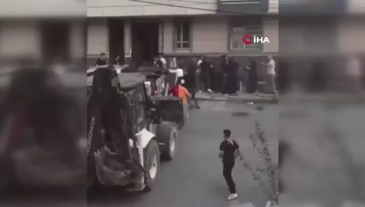 Ceviz Kavgasına İş Makinesiyle Müdahale