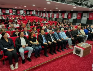 CHP Bilecik İl Gençlik Kolları Kongresi’nde Koltuklar Boş Kaldı