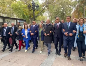 CHP’den Temizlik Sorunu Protestosu