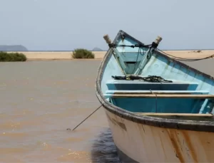 Cibuti Açıklarında Göçmen Botu Faciası