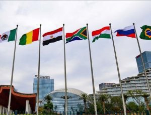 Çin Devlet Başkanı Şi Cinping’in Rusya’daki BRICS Zirvesi’ne Katılımı Kesinleşti