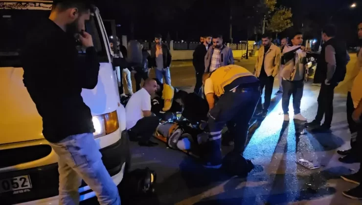 Çorum’da Kamyonet-Motosiklet Kazası