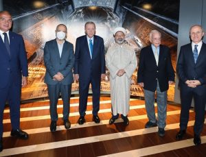 Cumhurbaşkanı Erdoğan, ‘Ayasofya Fotoğrafları’ sergisini ziyaret etti