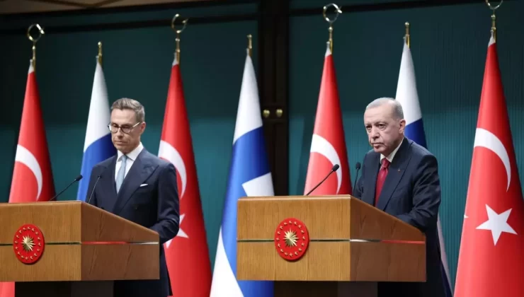 Cumhurbaşkanı Erdoğan: Lübnan halkının ve hükümetinin yanında olmamız gerekiyor