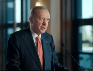 Cumhurbaşkanı Erdoğan: Otoyol uzunluğumuzu 8 bin 300 kilometrenin üzerine çıkarmayı hedefliyoruz