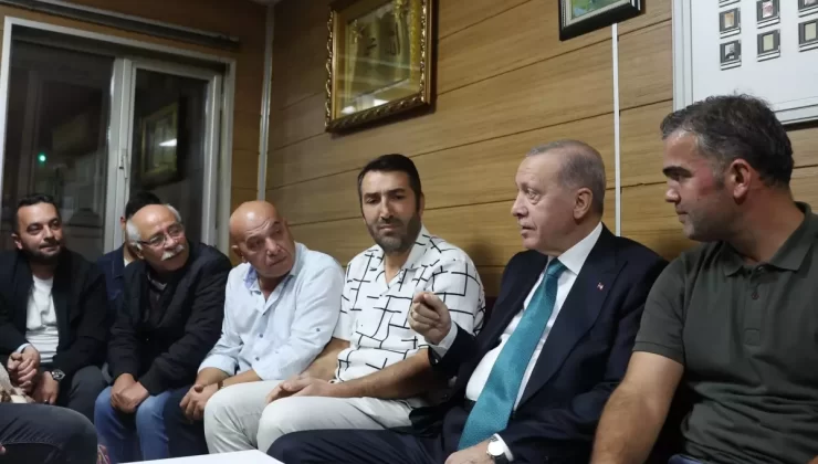 Cumhurbaşkanı Erdoğan’dan esnaf ziyareti