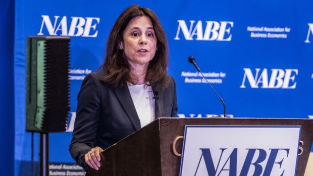 Dallas Fed Başkanı Logan’dan kademeli indirim beklentisi