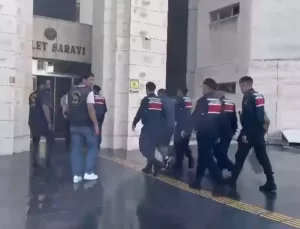 Damat Kayıp Aile Bireylerini Bıçaklayarak Öldürdü