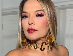 Demet Akalın, yenidoğan çetesine isyan etti