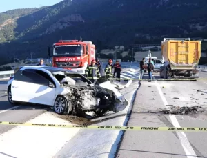 Denizli’de Kaza: Genç Sürücü Hayatını Kaybetti