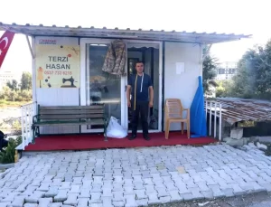 Depremde Yıkılan Terzinin Azmi