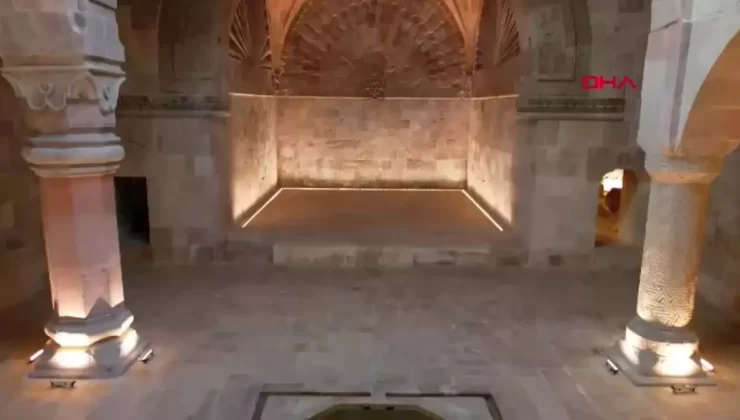 Divriği Ulu Camii ve Şifahane: Şifa ve Huzur Mekanı