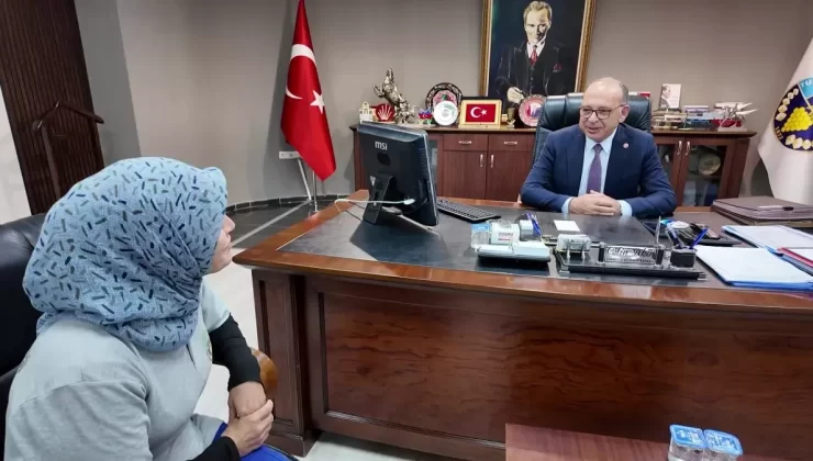Dürüst Temizlik İşçisi, Bulduğu 40 Bin TL’yi Sahibine Ulaştırdı