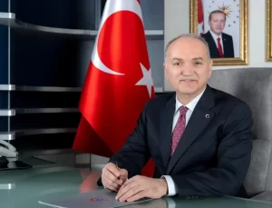 Düzce Belediye Başkanı Özlü, Muhtarlar Günü’nü Kutladı