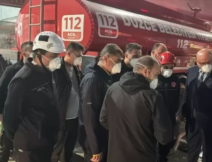 Düzce’de Fabrikada Yangın Çıktı