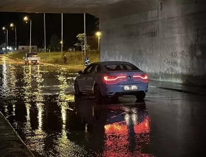 Düzce’de Sağanak Yağış ve Rüzgar