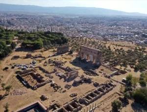 Efeler Meclisi Tralleis’te Toplandı