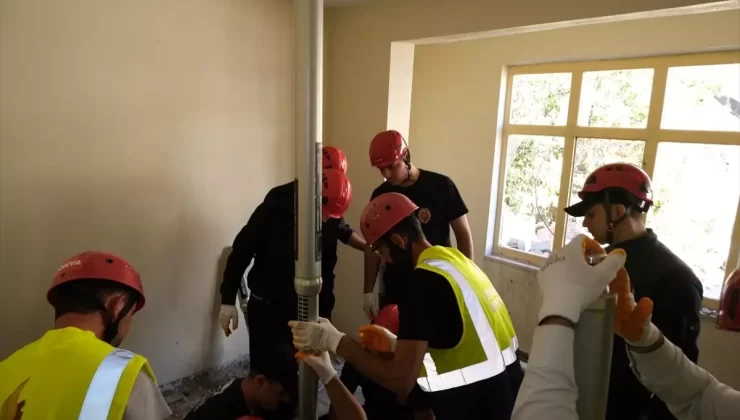 Eğitimlerle Daha Donanımlı Personel