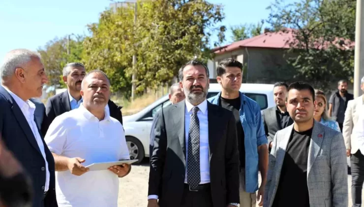 Elazığ Belediye Başkanı Şerifoğulları Hicret Mahallesi’nde İncelemelerde Bulundu