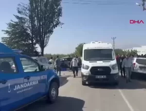 Elmalı’da Kaza: 2 Ölü, 1 Yaralı