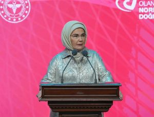 Emine Erdoğan’dan anne adaylarına ‘normal doğum’ çağrısı