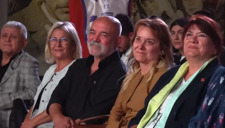 Ercan Kesal’ın ‘Nasipse Adayız’ Filmi İzmir’de Gösterime Girdi