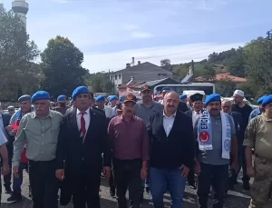 Erciyes Mavi Kartallar Derneği, Şehit Sedat Çakır’ın Kabrini Ziyaret Etti