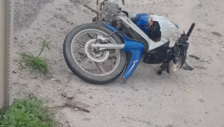 Erdek’te Motosiklet Kazası: 80 Yaşındaki Sürücü Hayatını Kaybetti