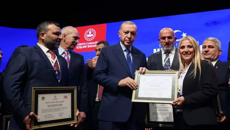 Erdoğan, Muhtarlar Günü’nde Muhtarların Rolünü Vurguladı