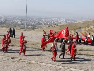 Erzurum’da devlet korumasındaki çocuklar tarihi tabyalarda ecdadı andı